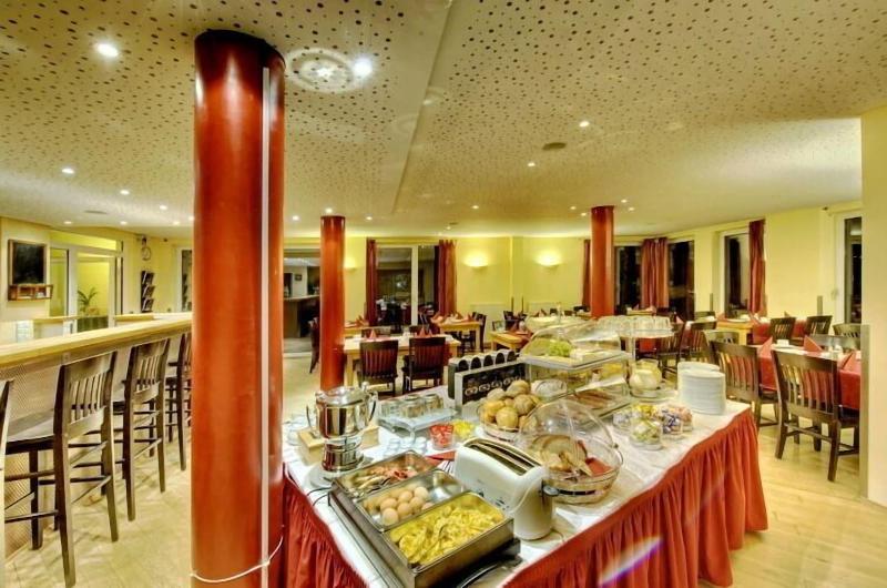 Bonprix Hotel - Restoran