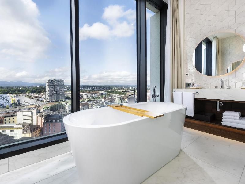 Movenpick Hotel Basel - Oda