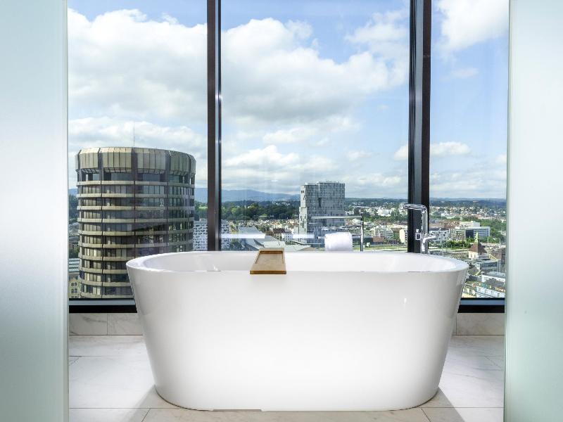 Movenpick Hotel Basel - Oda