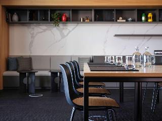 Adina Apartment Hotel Cologne fotoÄŸrafÄ±