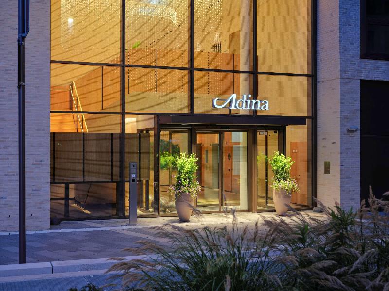 Adina Apartment Hotel Cologne - Genel