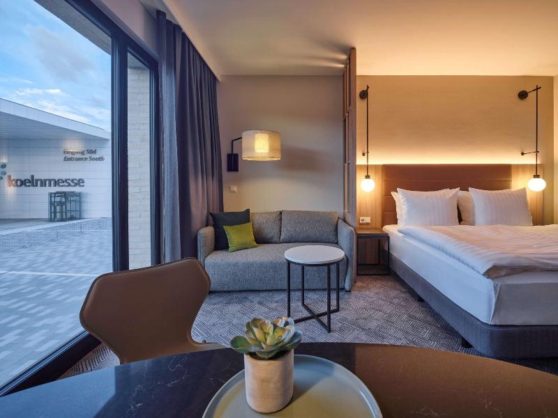 Adina Apartment Hotel Cologne - Genel
