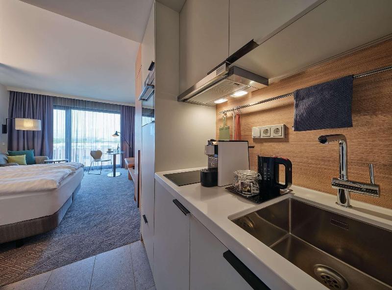 Adina Apartment Hotel Cologne - Oda