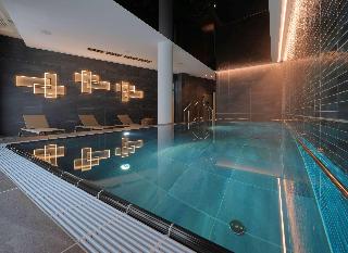 Adina Apartment Hotel Cologne fotoÄŸrafÄ±