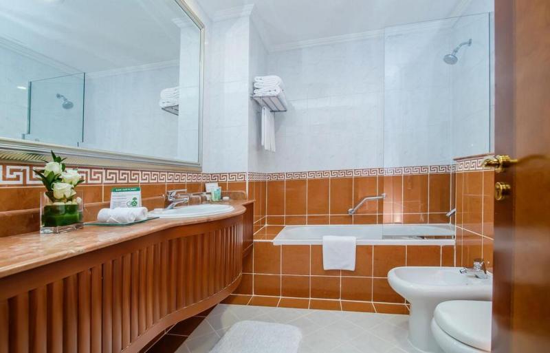 Grand Excelsior Bur Dubai - Oda