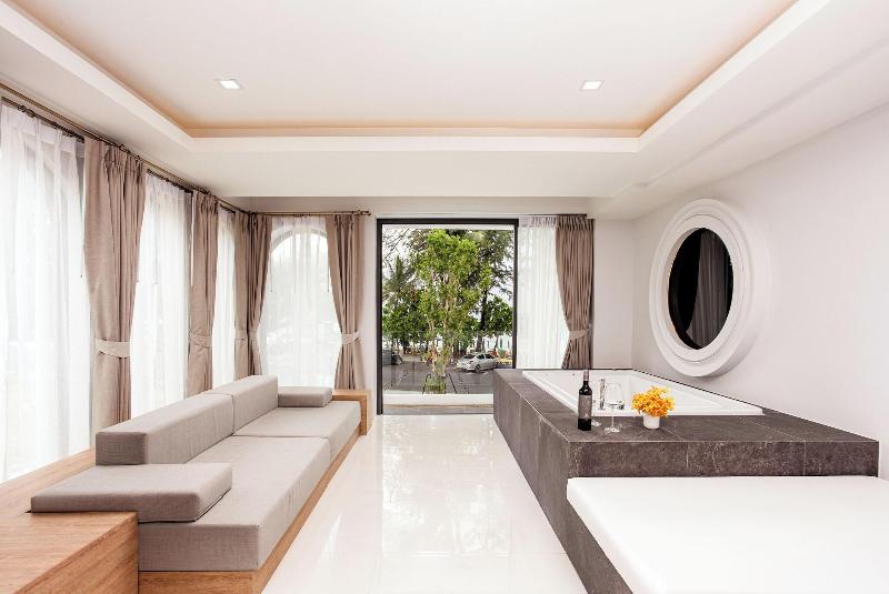 Anona Beachfront Phuket Resort - Genel