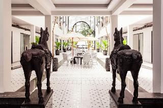 Anona Beachfront Phuket Resort fotoÄŸrafÄ±