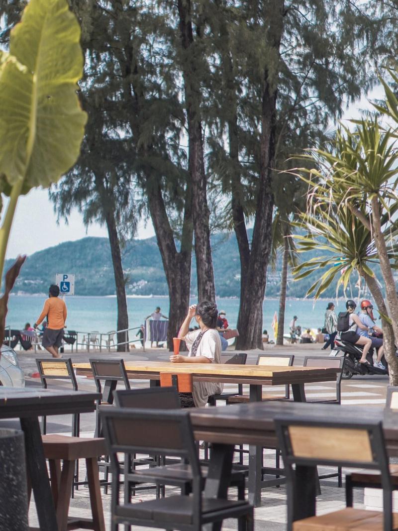 Anona Beachfront Phuket Resort - Restoran