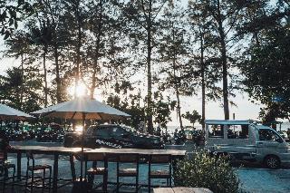 Anona Beachfront Phuket Resort fotoÄŸrafÄ±