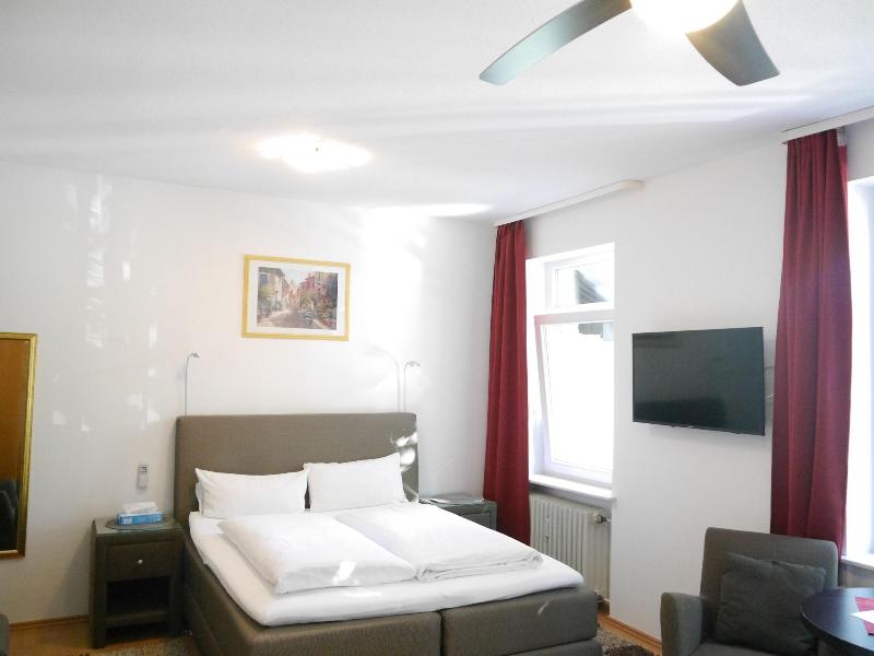 Hotel Tuniberg - Oda