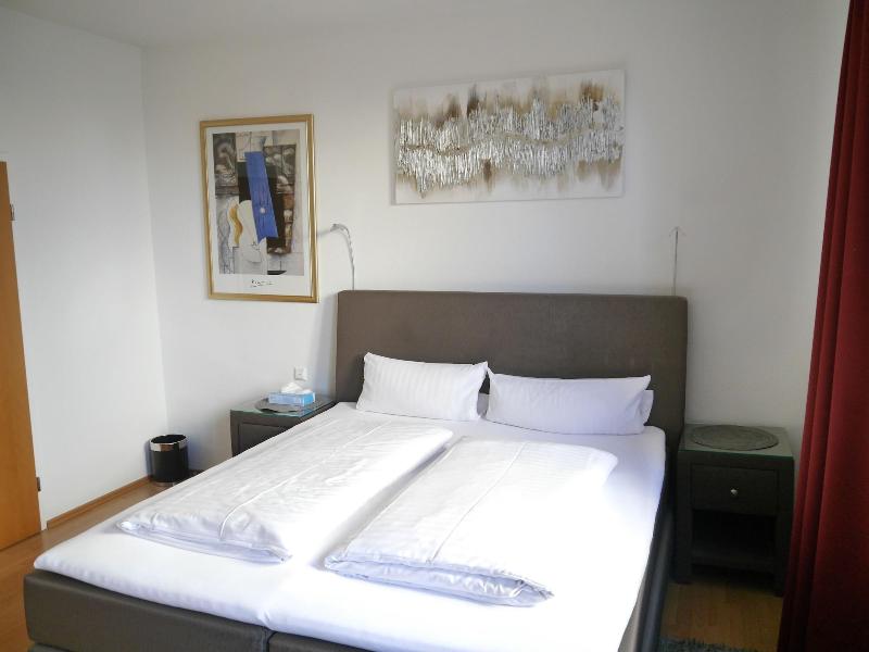Hotel Tuniberg - Oda