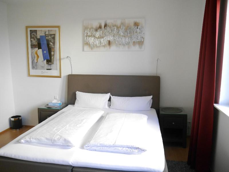 Hotel Tuniberg - Oda