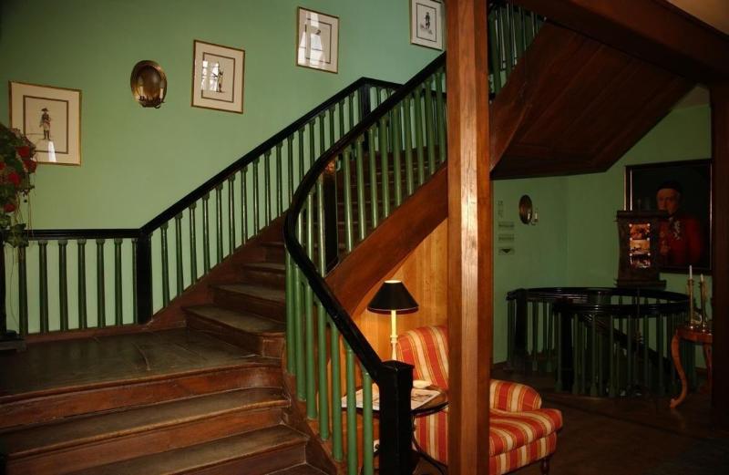 Hotel Herrenhaus von Low - Lobi