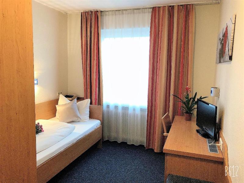 Hotel Austria Stuttgart-City - Oda