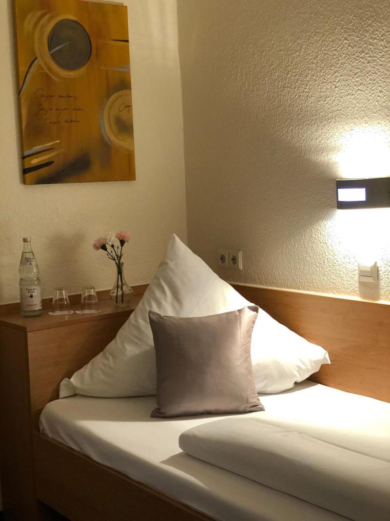 Hotel Austria Stuttgart-City - Oda