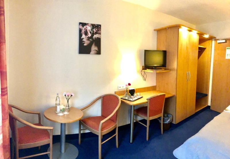 Hotel Austria Stuttgart-City - Oda