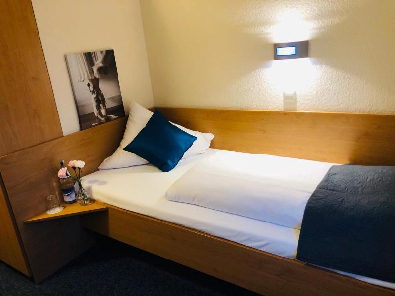 Hotel Austria Stuttgart-City - Oda