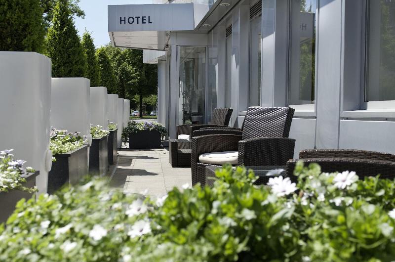 Elaya Hotel Hannover City, Trademark by Wyndham - Genel