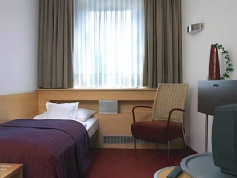 Elaya Hotel Hannover City, Trademark by Wyndham - Oda