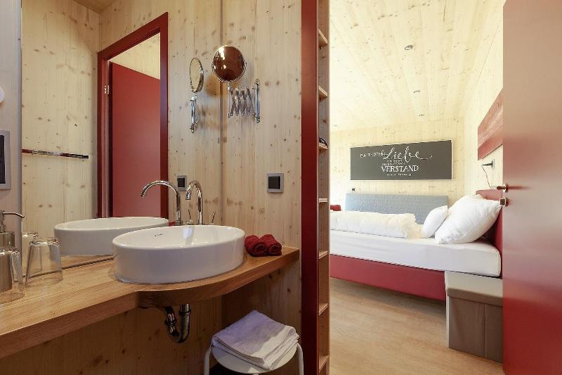 mein kleinHOTEL Herbstein - Oda