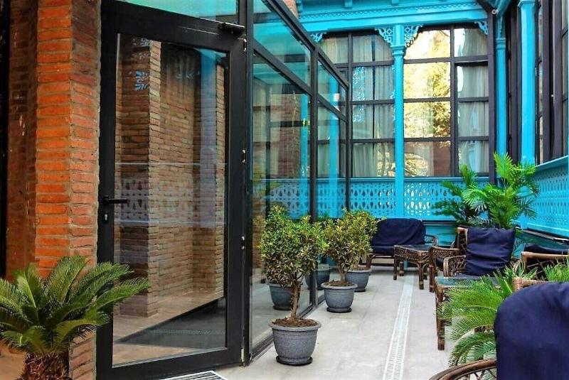 Royal Inn - Teras