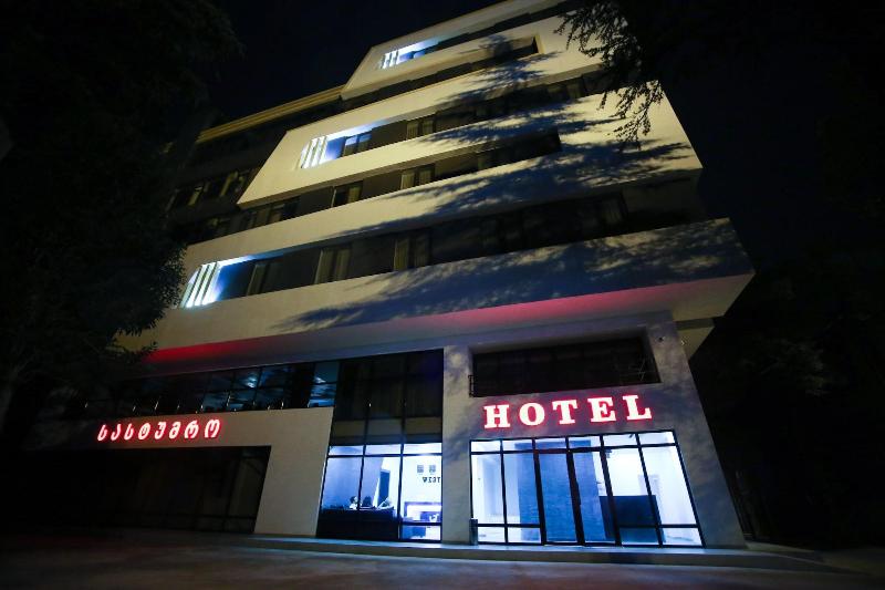 West Tower Hotel - Genel