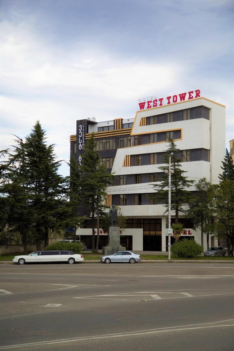 West Tower Hotel - Genel