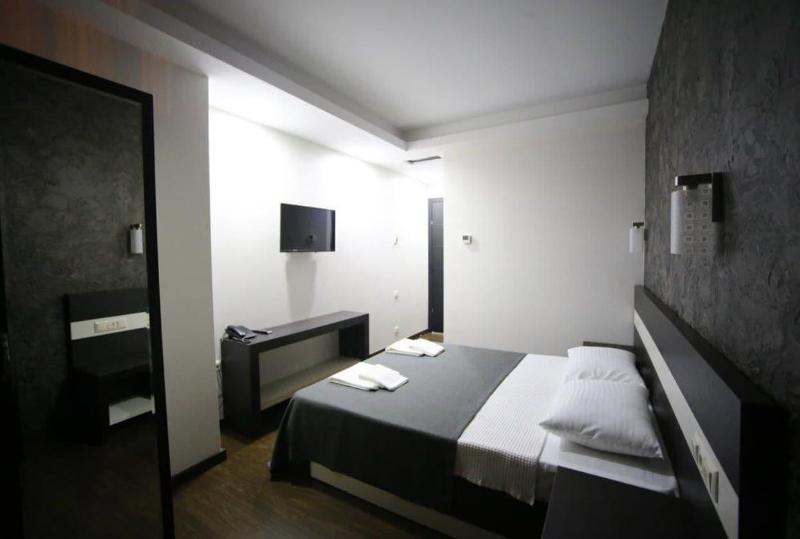 West Tower Hotel - Oda