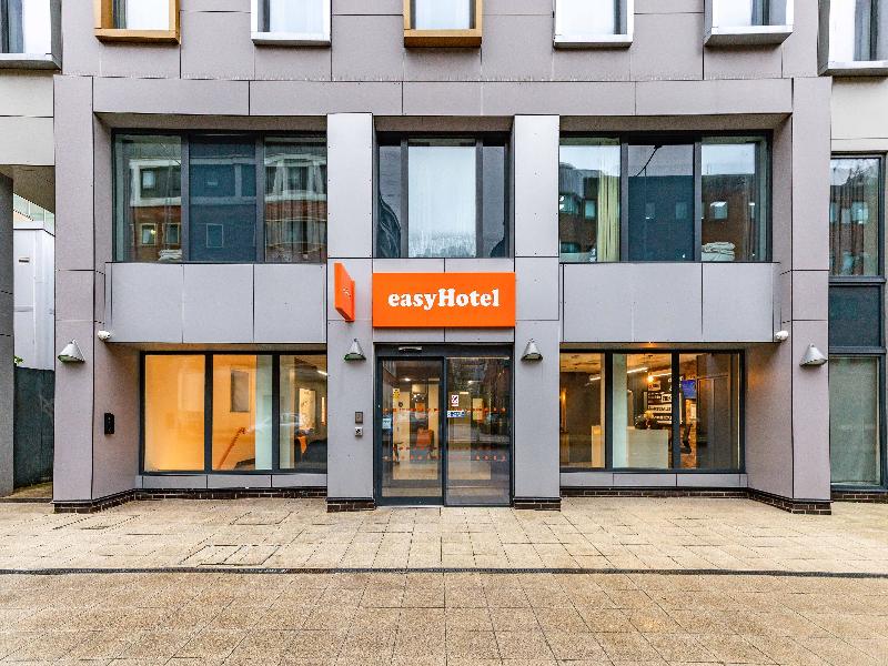 easyHotel Cardiff - Genel