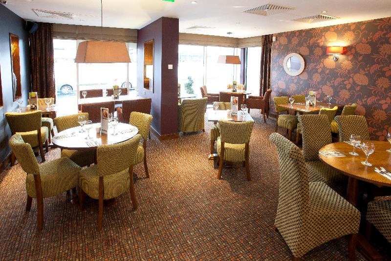 Premier Inn Inverness Centre - River Ness - Restoran