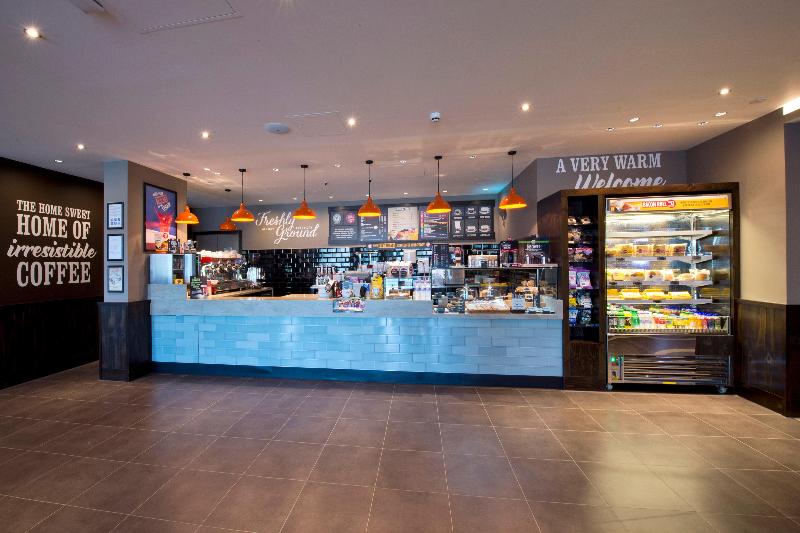 Premier Inn Heathrow Airport Terminal 4 - Restoran