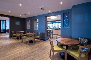 Premier Inn Heathrow Airport Terminal 4 fotoÄŸrafÄ±