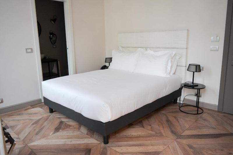 Hotel Opera 35 - Oda