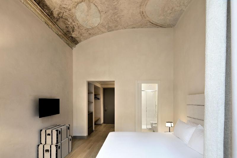 Hotel Opera 35 - Oda