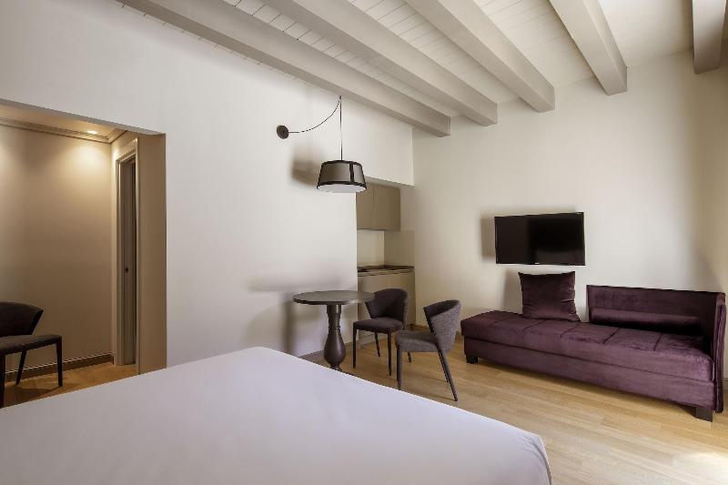 Hotel Opera 35 - Oda