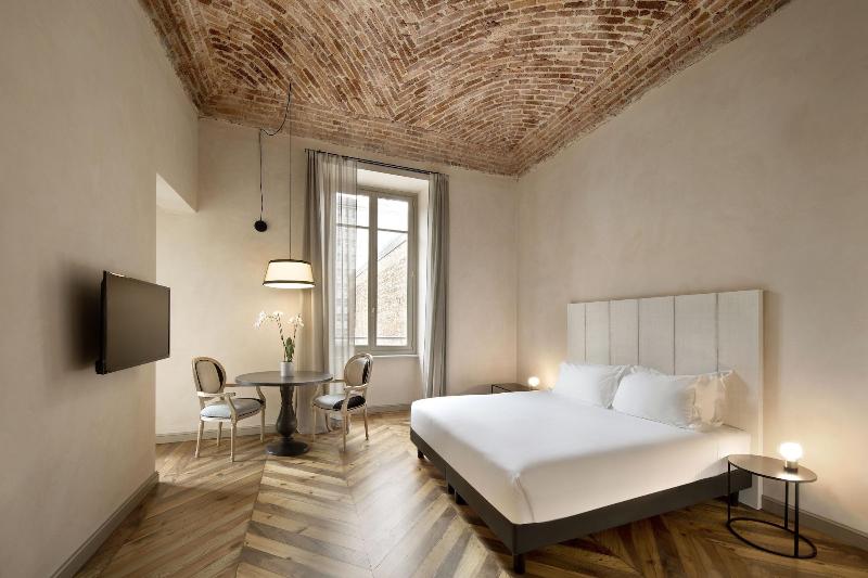 Hotel Opera 35 - Oda