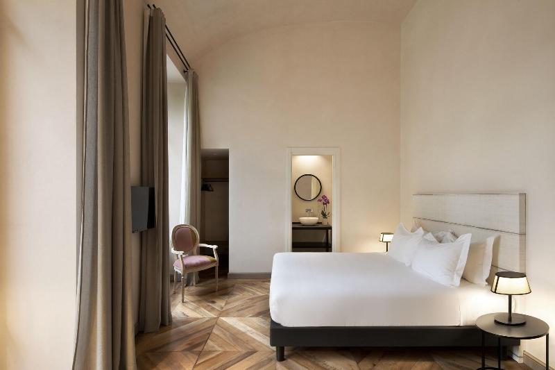 Hotel Opera 35 - Oda