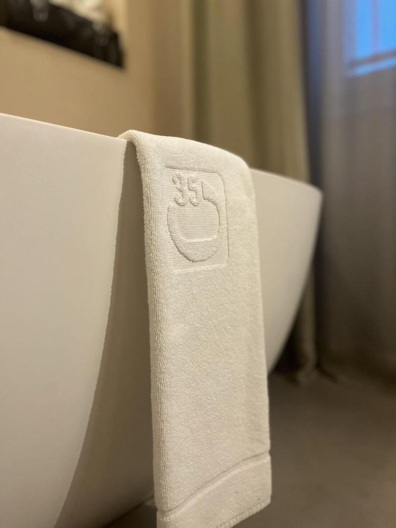 Hotel Opera 35 - Oda