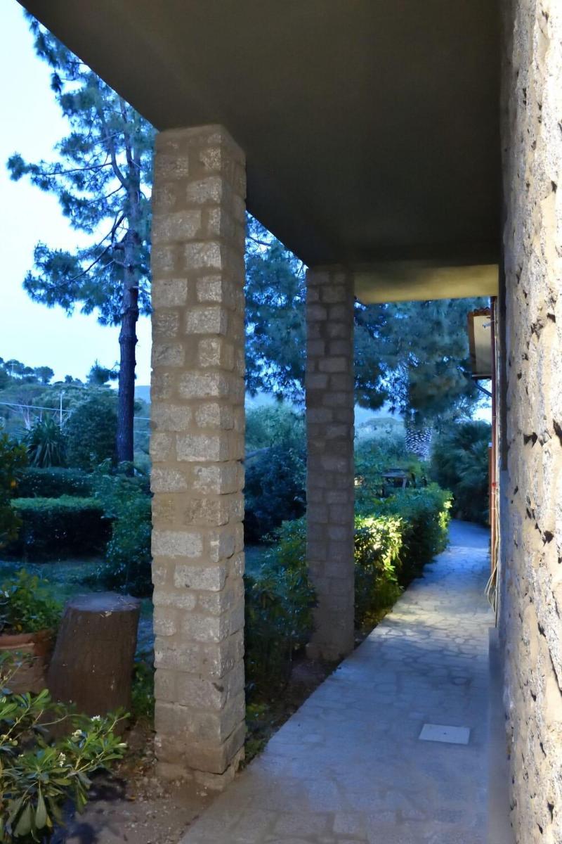 Eden Park Hotel - Genel