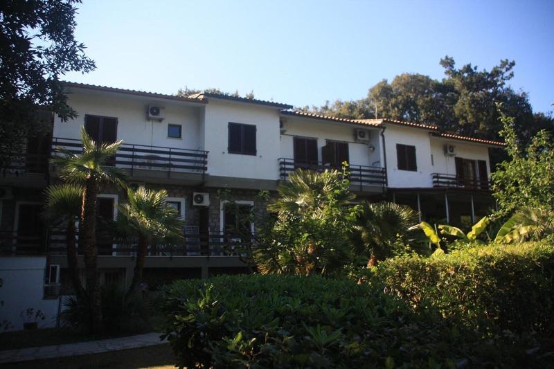 Eden Park Hotel - Genel