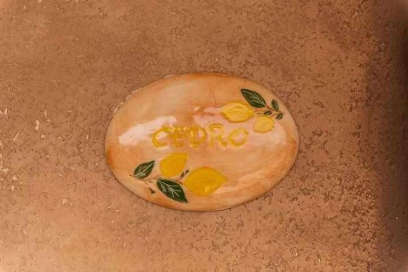 L'Arcobaleno Di Chia - Restoran
