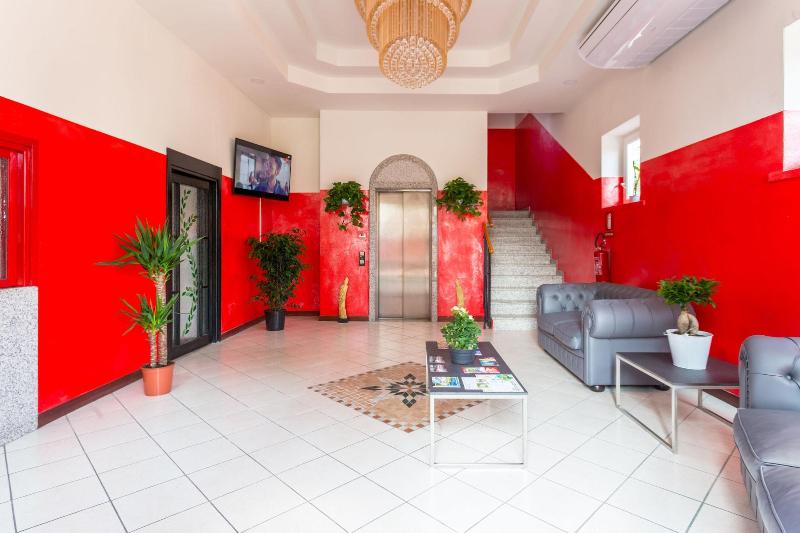 Hotel Italia Dormelletto - Lobi