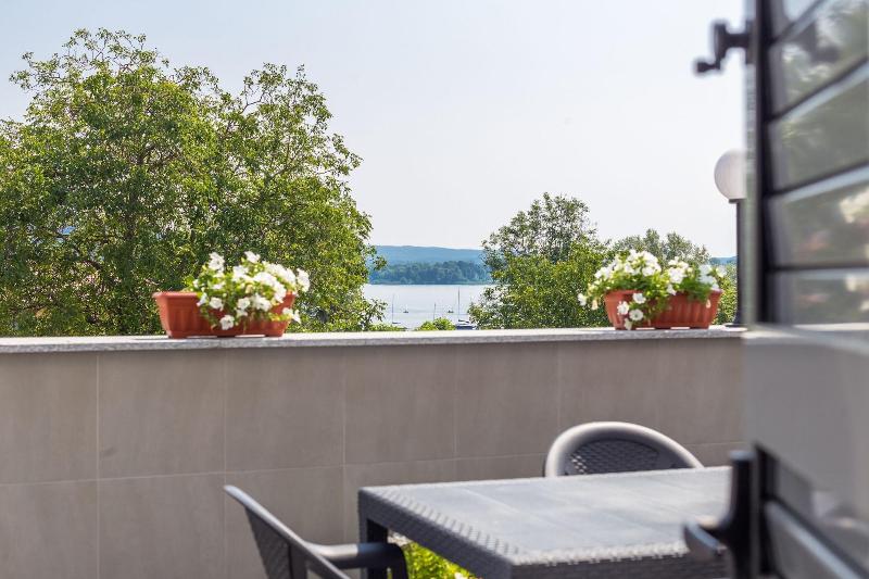 Hotel Italia Dormelletto - Oda