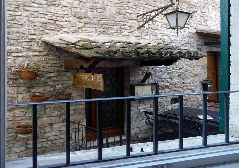 Camere Gambacorta - Genel
