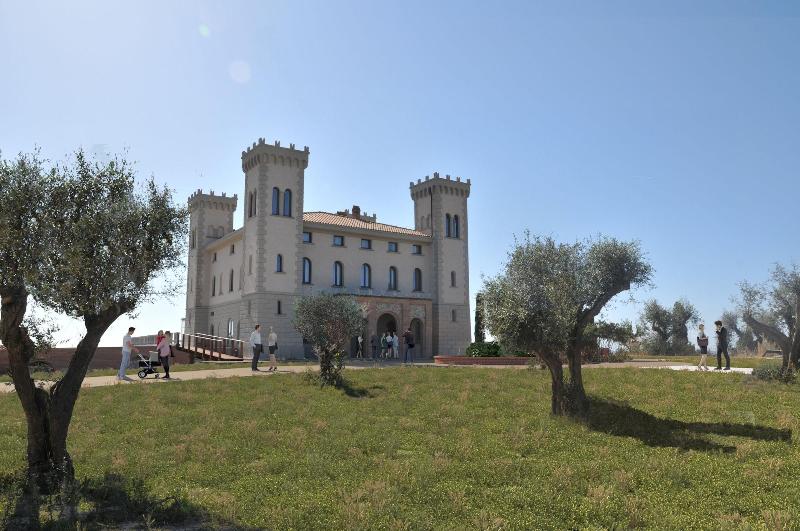 Castello Bonaria - Genel