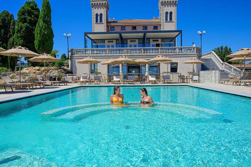 Castello Bonaria - Havuz