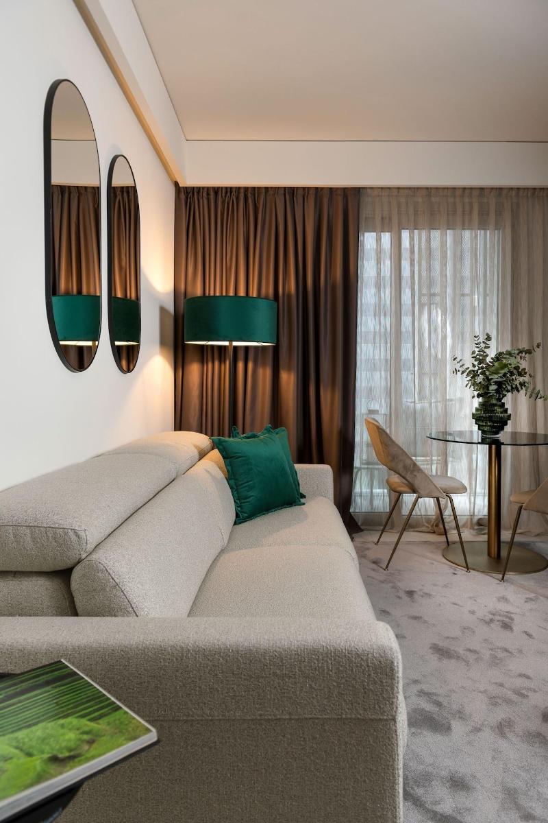We.me Suite Hotel - Oda
