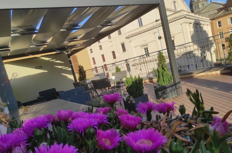 Palazzo Verdi B&B - Genel