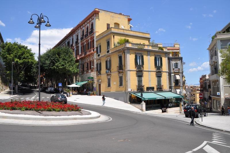 Eva Luxury Rooms Cagliari - Genel