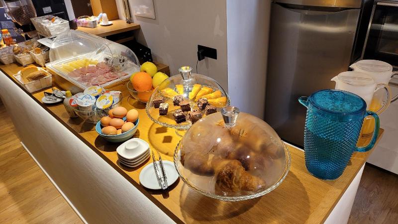 Eva Luxury Rooms Cagliari - Restoran